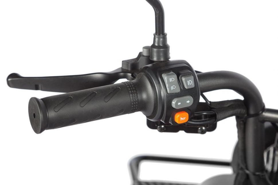 Электротрицикл Wanshida LC300 60V1000W
