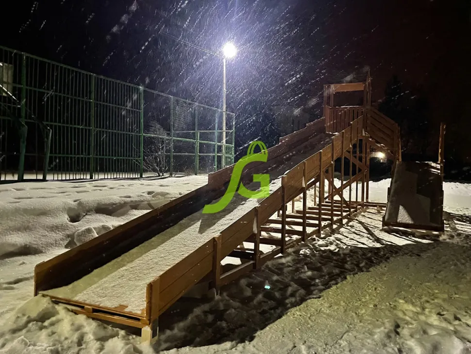 Зимняя деревянная горка IgraGrad Snow Fox (скат 12+4 м)